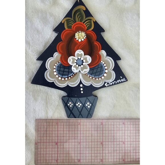 En Velsignet Jul ! A Blessed Christmas! Norweigen Hand painted Wood Ornament - Picture 5 of 5